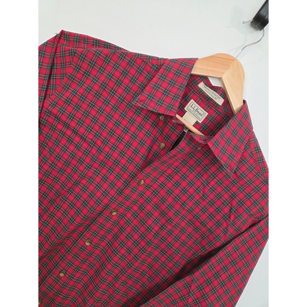 LL Bean Mens Red Green Cotton Button Down Shirt Large Plaid Casual Preppy